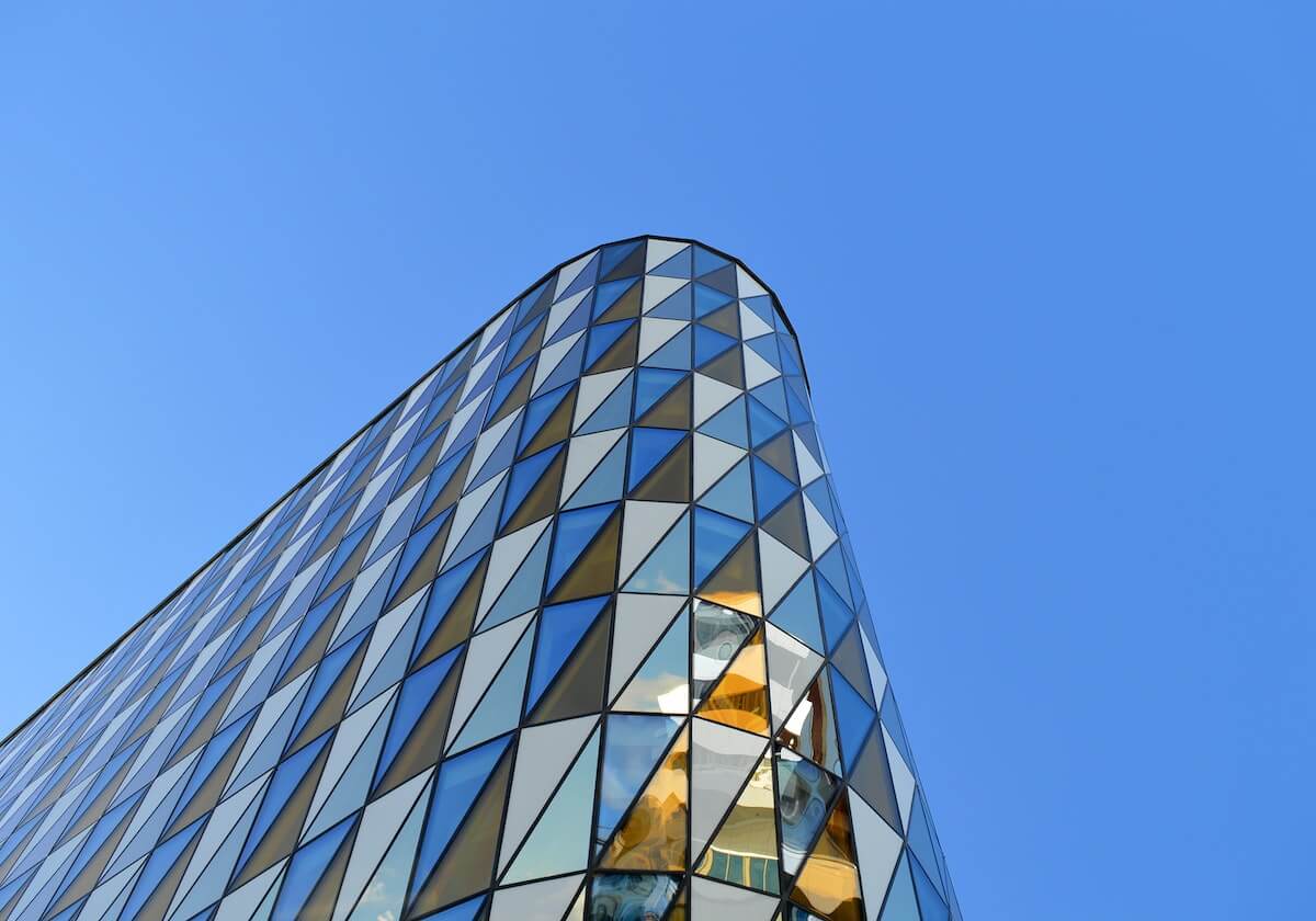 我查了91官网相关页面：诱导下载的隐形步骤｜我整理了证据链